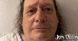 Jon Oliva detenido por conducir borracho y con cocaína. ONCE HUMAN estrenan "Only In Death". Vídeo en directo y fecha de ARÁBIGA.