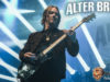 Horarios para los conciertos de ALTER BRIDGE. Novedades en la gira iberoamericana de VADER. Lanzamientos del Día de la tienda de discos.