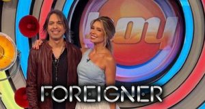 Vídeo de FOREIGNER para su versión en español de “I Want To Know What Love Is”. Próximo disco de John 5. FASTER PUSSYCAT estrenan single.