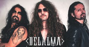DELALMA: Presenta su doble lanzamiento, "Santa" y "Compaña".