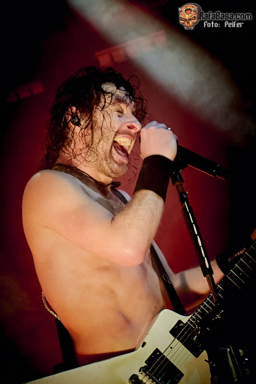 AIRBOURNE - Sala Santana 27 - Bilbao