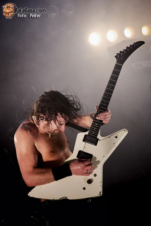 AIRBOURNE - Sala Santana 27 - Bilbao