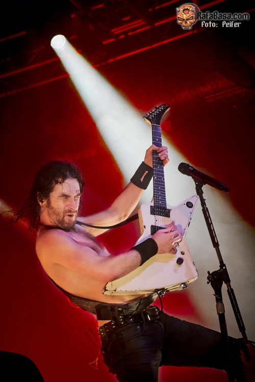 AIRBOURNE - Sala Santana 27 - Bilbao