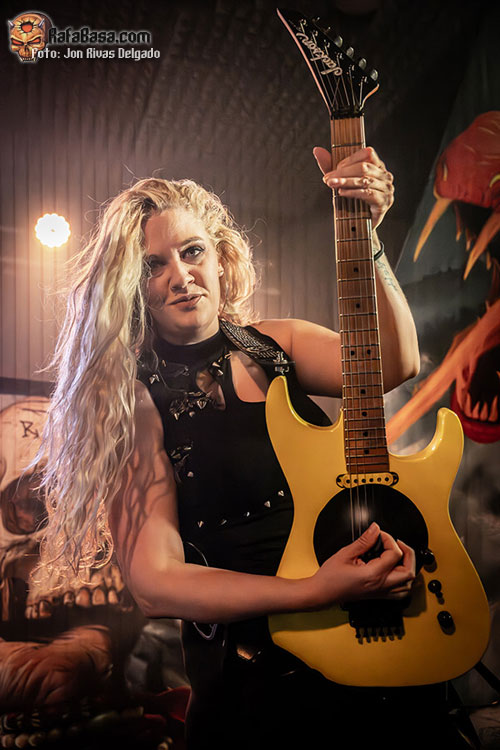 BURNING WITCHES - Urban Rock Concept - Vitoria-Gasteiz