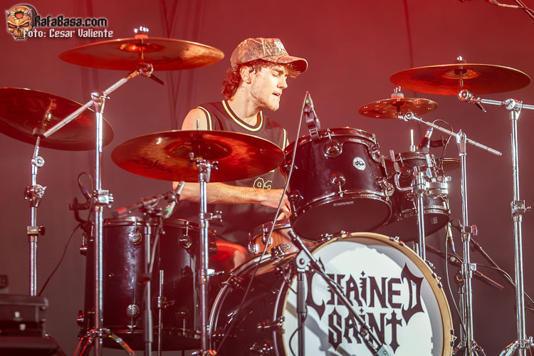 CHAINED SAINT - LEYENDAS DEL ROCK