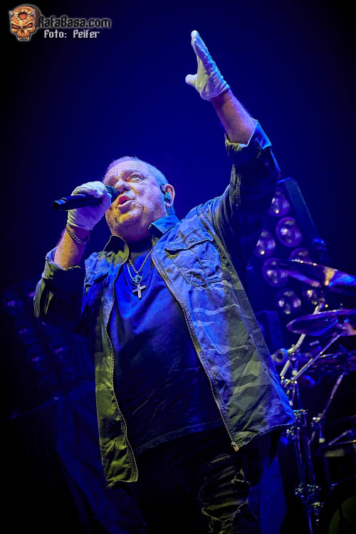 DIRKSCHNEIDER - Navarra Arena - Iruña - Pamplona