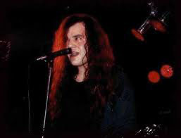 Henrik Ostergaard, cantante de DIRTY LOOKS