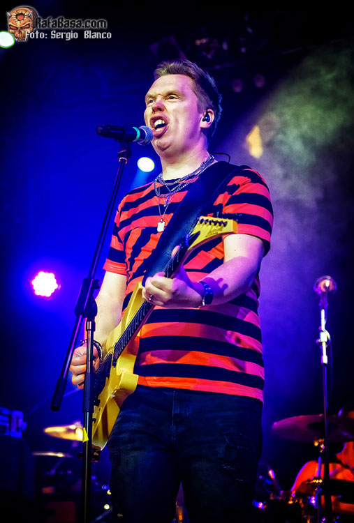 STREETLIGHT - FRONTIERS ROCK 2026