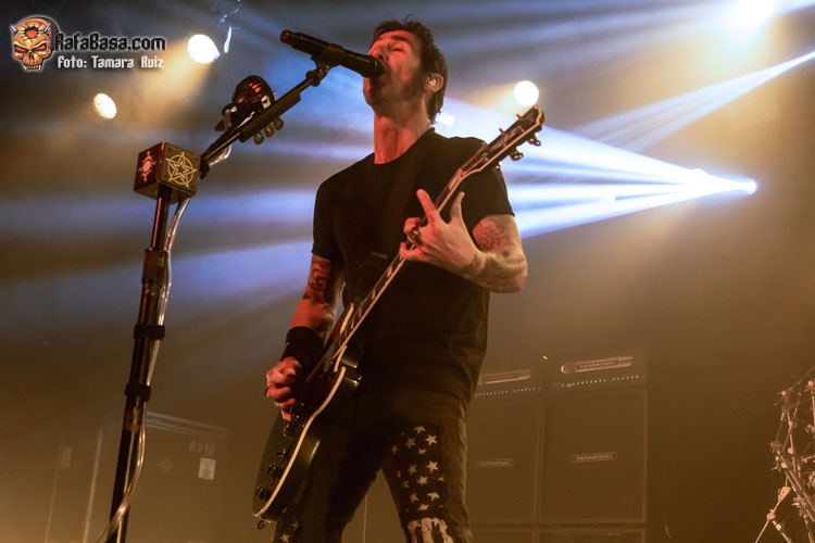 GODSMACK - La Riviera - Madrid