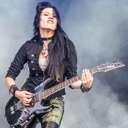 Jen Majura