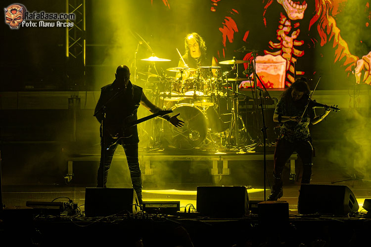 KABRÓNES - METALMAD FEST