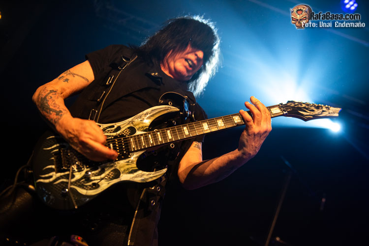 MICHAEL ANGELO BATIO - Sala Revi Live - Madrid
